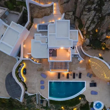 Villa Maera 2 *