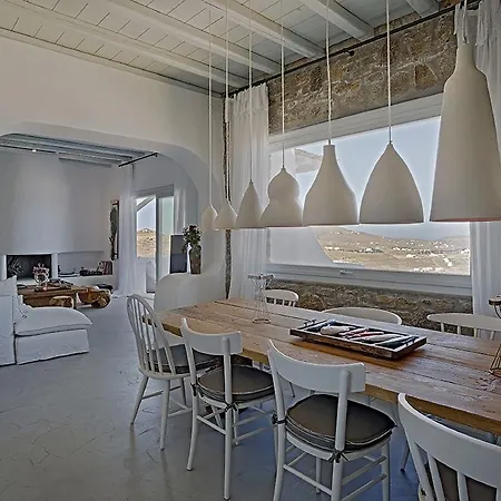 Villa Maera 2 *
